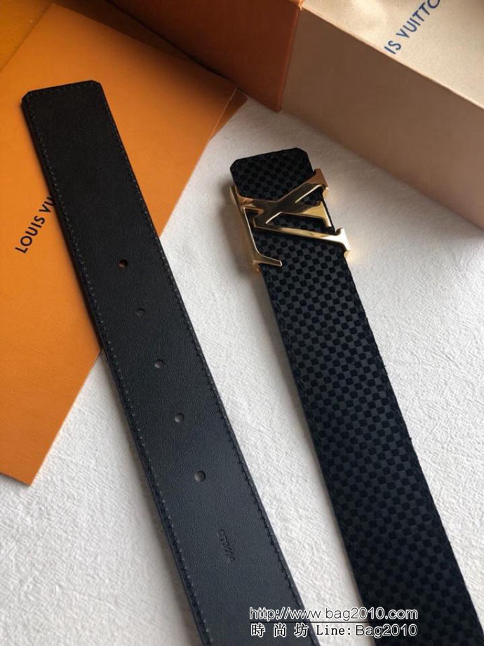 路易威登LV 原單品質 入春經典單品 Made in Spain絨面腰帶 M6875 專櫃最新版型金屬扣 男士皮帶  xfp1387